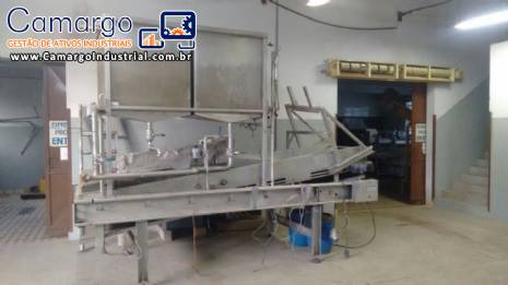 Esteira com silo e calha vibrat�ria