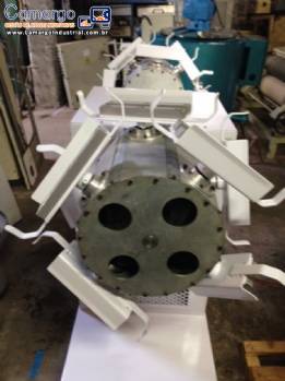 Centr�fuga industrial para ovos de chocolate