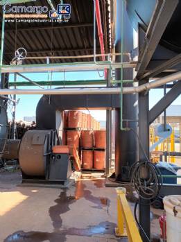 Caldeira � lenha para 10.000 kg hora de vapor