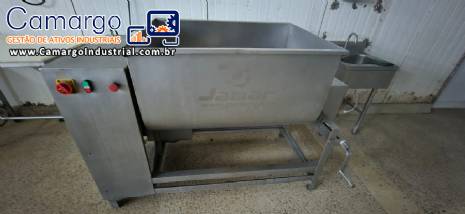 Misturador de p�s eixo duplo em inox para carnes Jamar