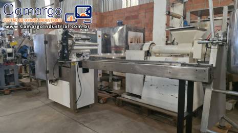 Embaladora flow pack R Camargo Mega Pack II