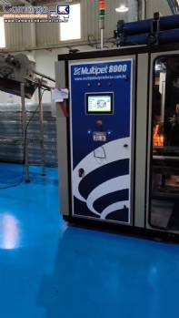 Sopradora para garrafas PET Multipet 8.000 garrafas hora